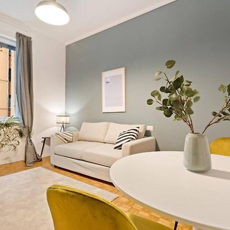 شقة Gorgeous Flat In The Design District ميلان المظهر الخارجي الصورة